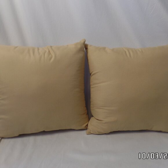 Fall Tapestry Pillows Trees Set of 2 15x15 Excellent Condition - Picture 3 of 6